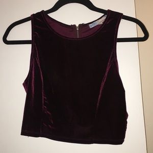 RED VELVET CROP TOP